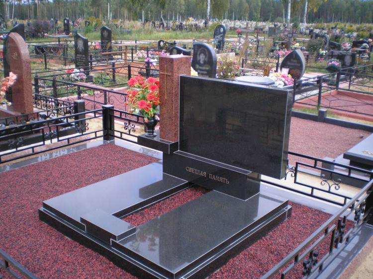 Установка памятников в Екатеринбурге