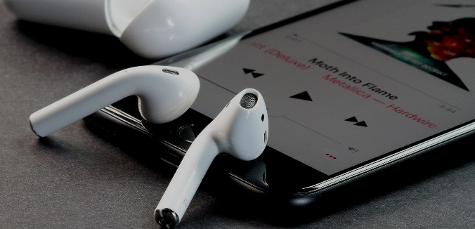 Беспроводные наушники Airpods