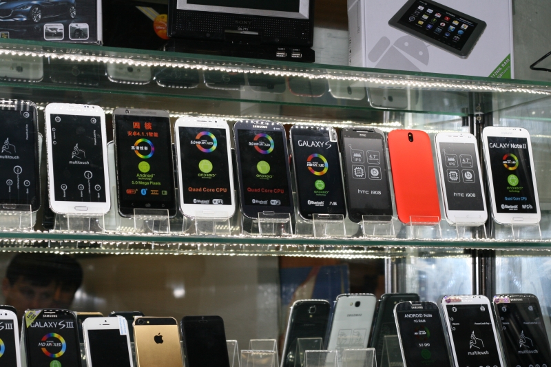 Восстановленные смартфоны Apple Samsung оптом с гарантией