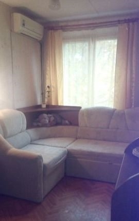 Сдается комната в чистой квартире.