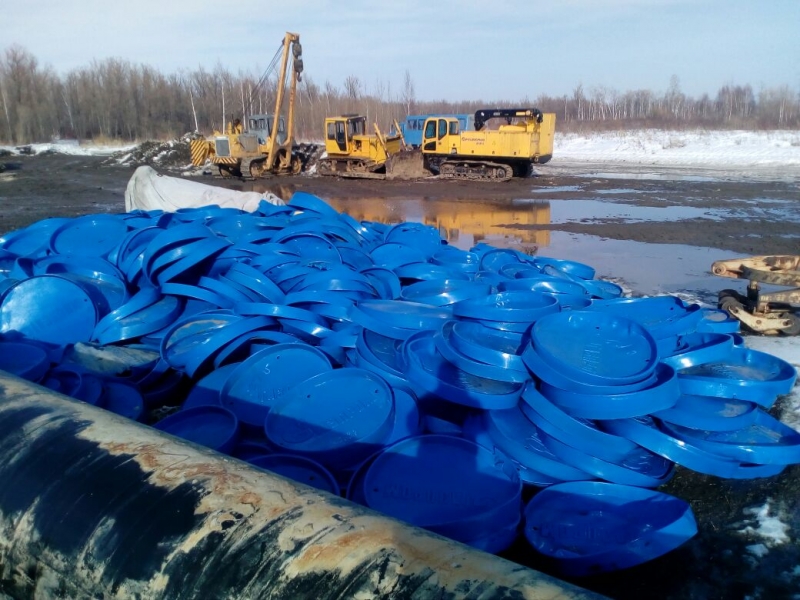Крышки газпром бу принимаем
