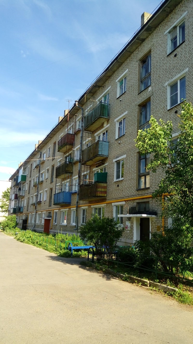 Продам уютную 2-комнатную квартиру.