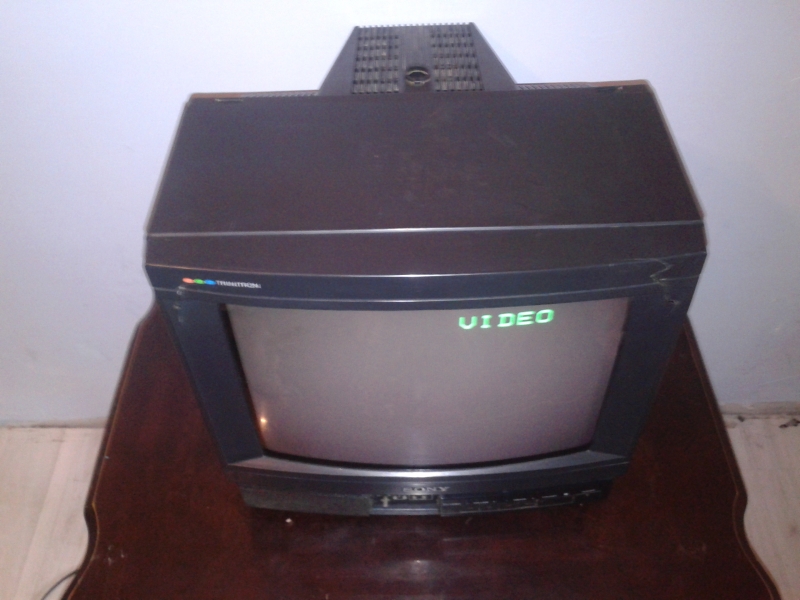 Телевизор Sony Trinitron KV1484