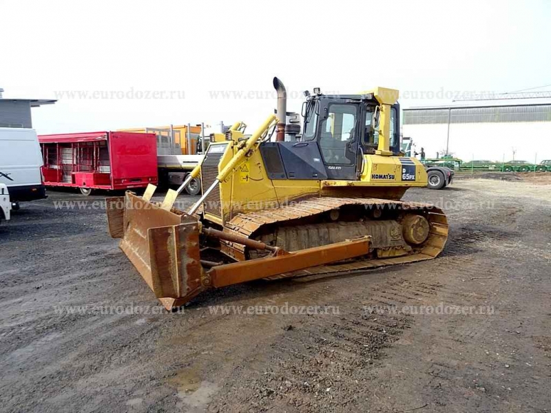 Бульдозер KOMATSU D65