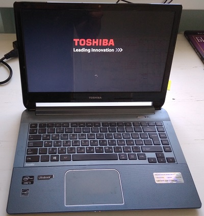 Ноутбук Toshiba satellite U940-DPS - бу