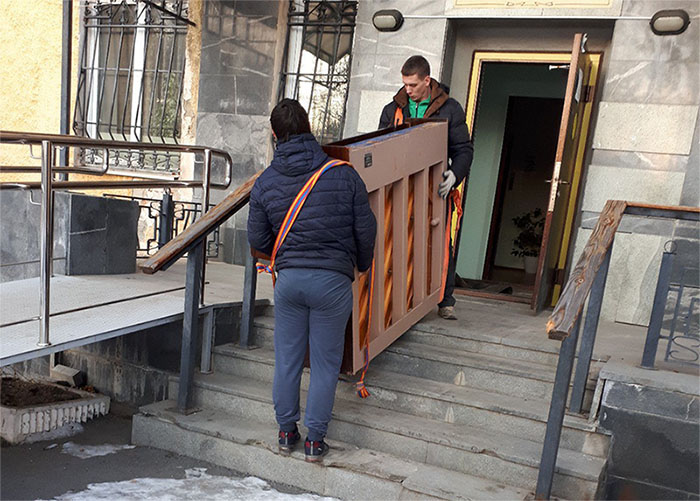 Перевозка пианино в Екатеринбурге