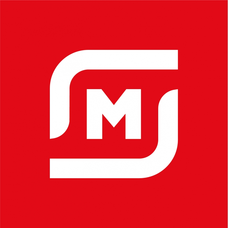 Продавец магазина Магнит