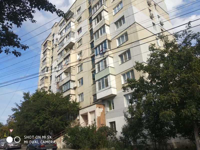Продам 1ю квартиру в Симферополе