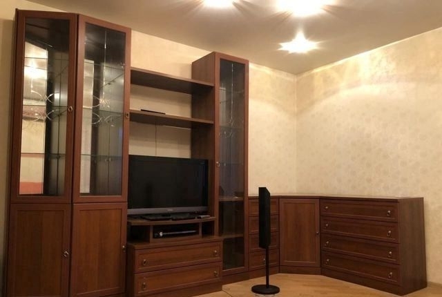 Сдается отличная однокомнатная квартира.