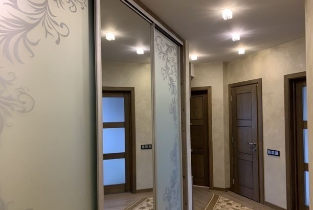Сдам 3-к квартиру в хорошем доме с чистым подъездом.