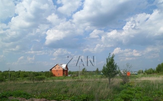 Участок 15 соток, правильной формы, на краю деревни, в 3 км от г. Клин ...