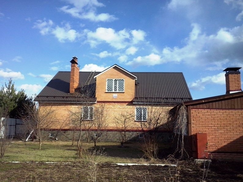 Трехуровневый дом из бруса, обложен кирпичом 312 кв.