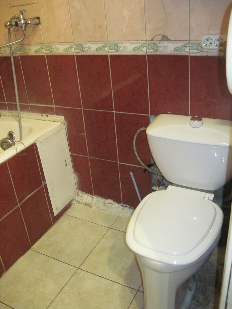 Продается 1-к квартира в хорошем развитом районе.