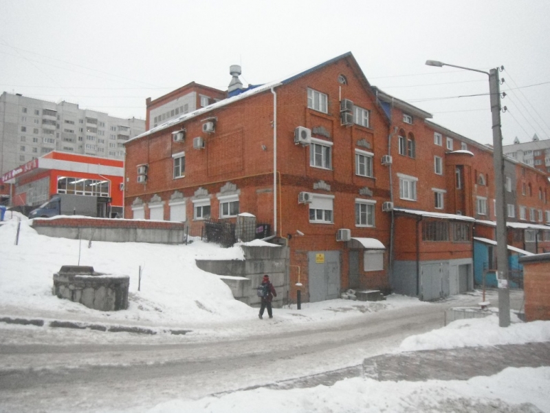 Приобретите 4-х этажное здание часть здания по улице Матэ Залка, д.21.