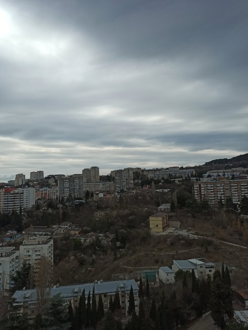 Квартира свободной планировки в Ялте в новом ЖК.