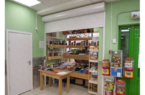 В Прикассовой зоне супермаркета Пятерочка Сдаем помещение 7м2 под ремо ...