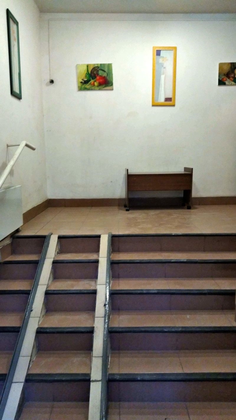 Сдается 1-к квартира в тихом районе.
