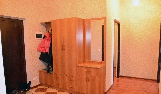 Аккуратная 2-комнатная квартира для добросовестных жильцов.