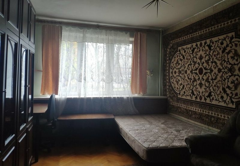 Сдается 2-комнатная квартира в хорошем благоустроенном районе.