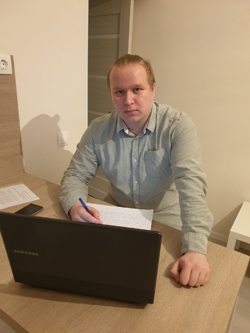 Репетитор иностранных языков