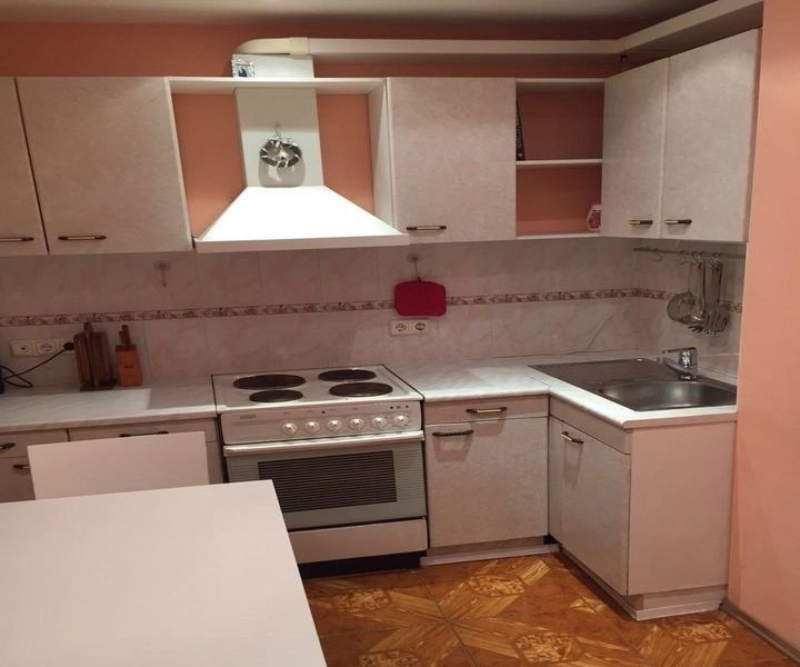 Предлагаем 1-к квартиру в аренду по отличной цене.