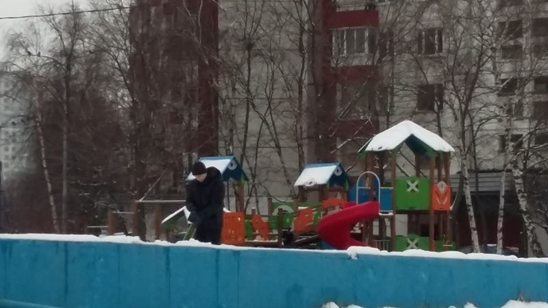 Продам Студию -квартиру , в трех минутах ходьбы от метро Тропарево.