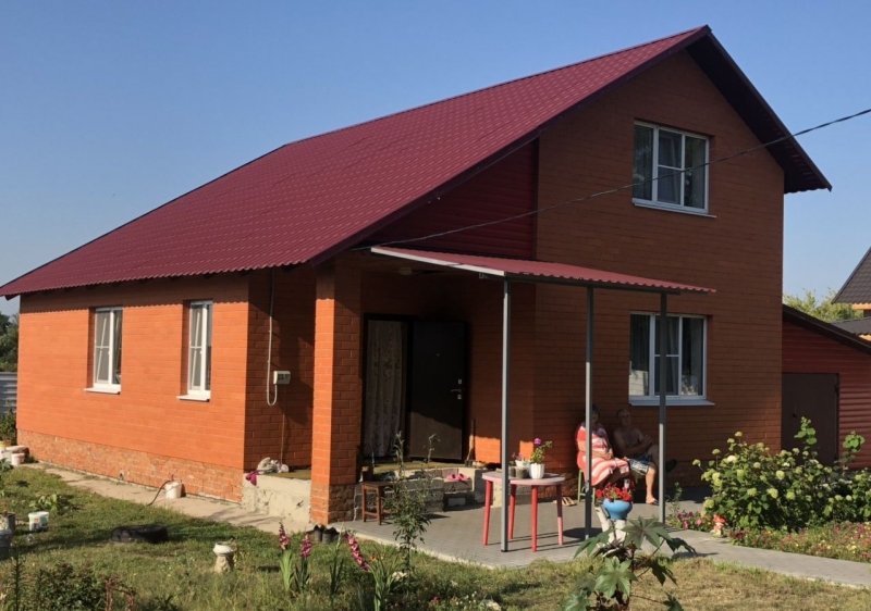 Продам кирпичный дом 2015 г. постройки