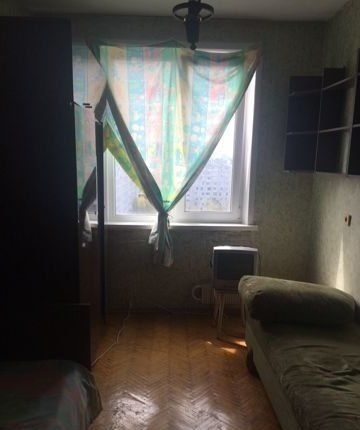 Сдается комната со всеми удобствами.