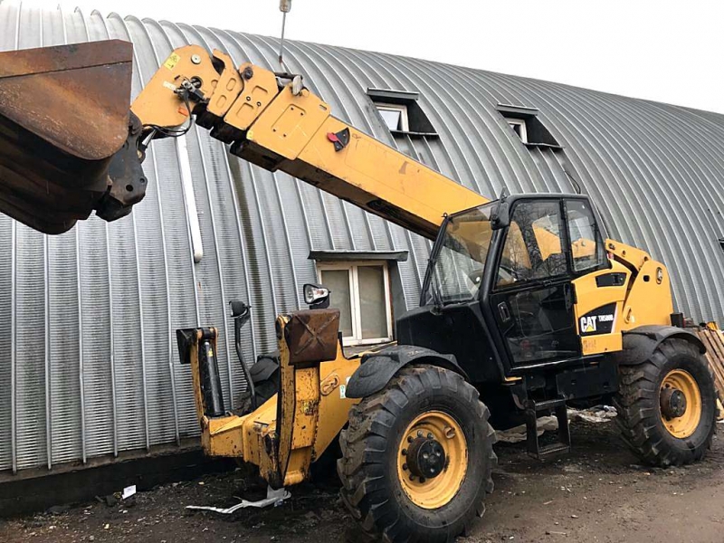 Телескопический погрузчик CAT 580, 5 т, 17 м