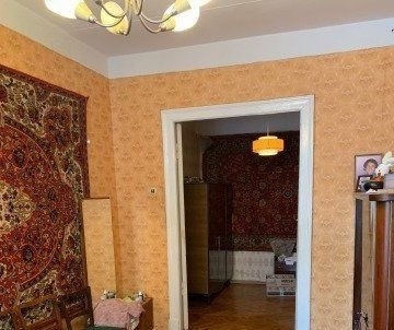 Двухкомнатная квартира для продажи по доступной цене.