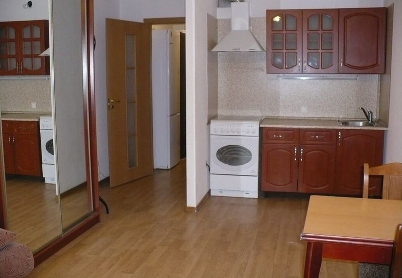 Сдается уютная студия в новом доме с огороженной территорией, видеонаблюдением,