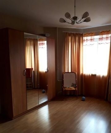 Сдается на длительный срок 2- х комн.