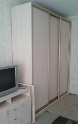 Предлагается в аренду на длительный срок 2- х комнатная квартира, 10 мин пешком,