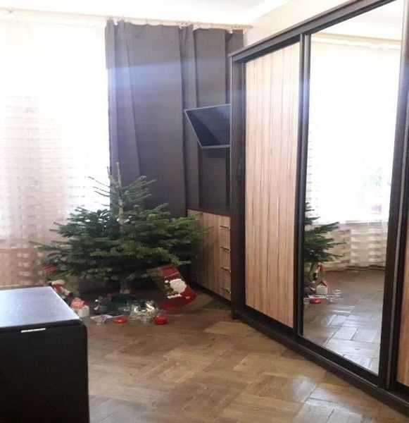 Сдатся уютная комната в центре города.