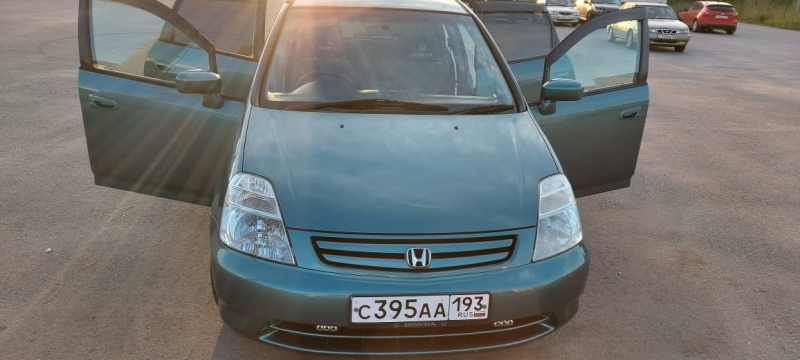Продам Хонда Стрим, 2001 г., пробег всего 132700 км, Сочи