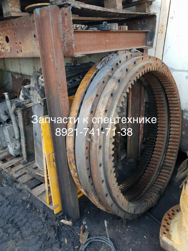 Поворотный круг Volvo EC210 BLC