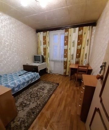 сдатся комната в 3 комнатной квартире, этаж 6, комн. 12 м, кухня 10 ...