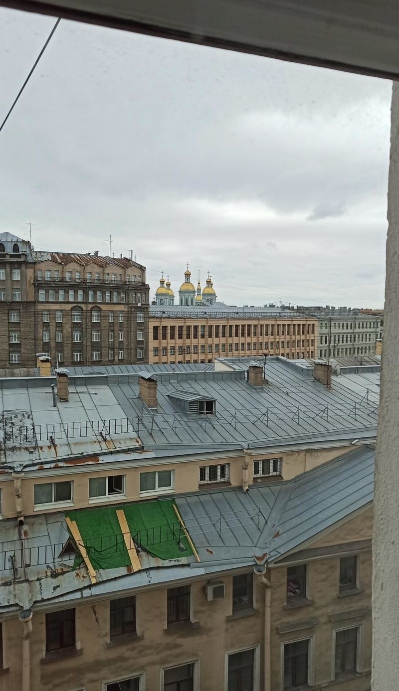 Сдается комната , В квартире проживает 4 человека.