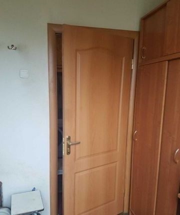 Маленькая комната, идеально подходит для одного человека.