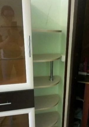 Сдатся комната в 5 ти комнатной коммунальной квартире на длительный срок.