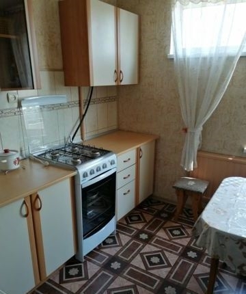 Сдатся чистая, светлая, уютная, тплая квартира рядом с м.