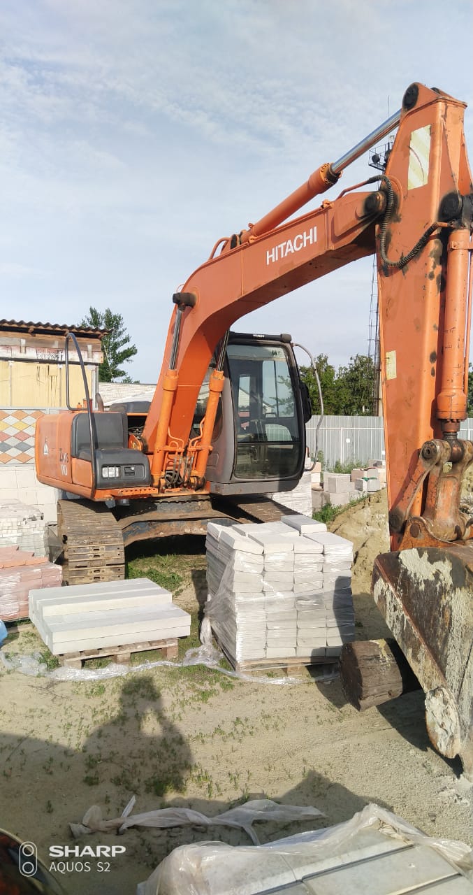 Продам экскаватор Hitachi ZX110