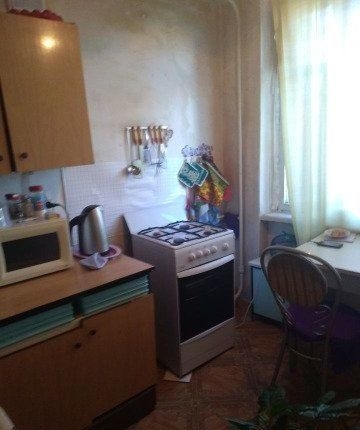 Сдатся комната русскому, не притязательному мужчине, в 2- комнатной квартире.