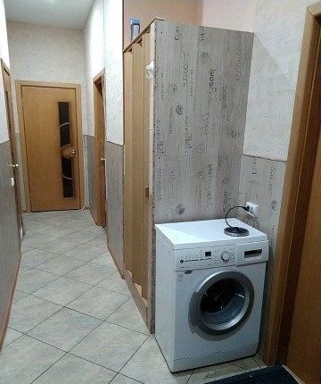 Сдается уютная, светлая комната, квадратной формы, рядом Петропавловская крепост