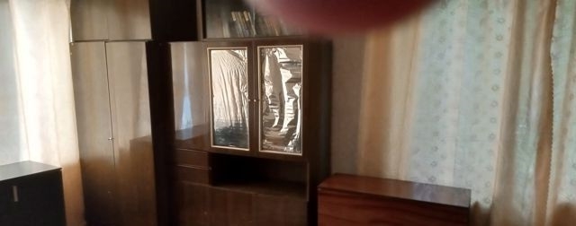 Сдается 1-к квартира в хорошем развитом районе.