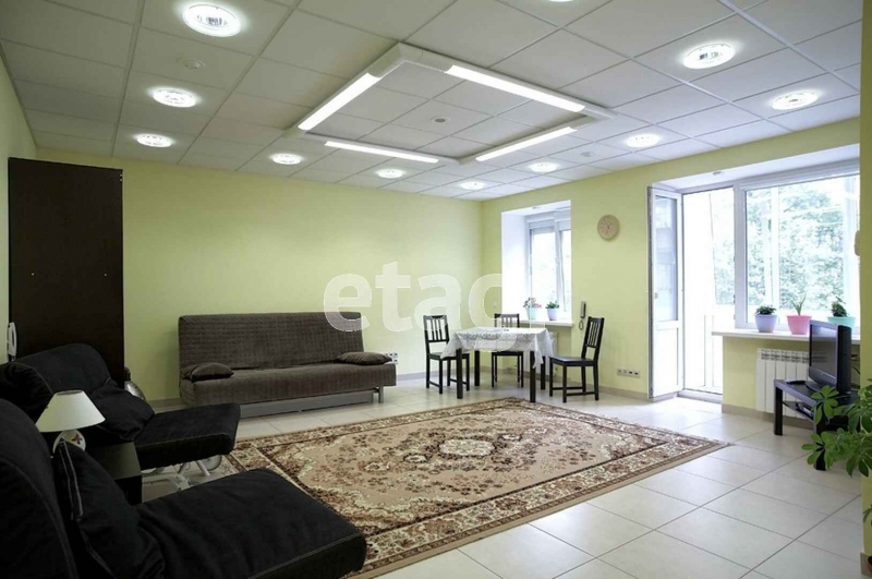 1-комн. квартира, 41.8 м178, 25 этаж