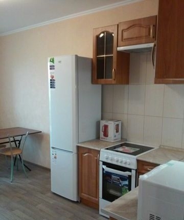 Сдатся уютная двухкомнатная квартира распашонка в хорошем состоянии, в монолитн