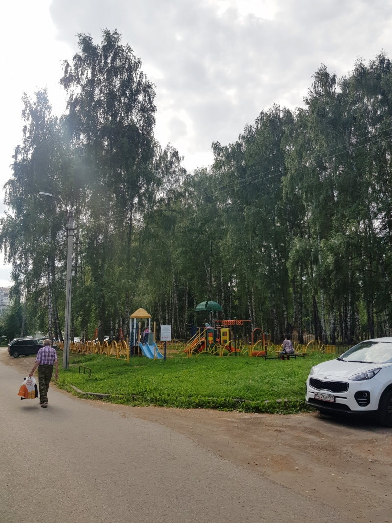 Продается 2-комнатная квартира, в экологически чистом районе города.