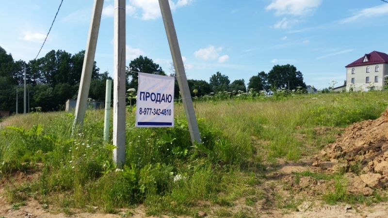 Продатся участок в деревне Жуково,в 13-ти км от г.