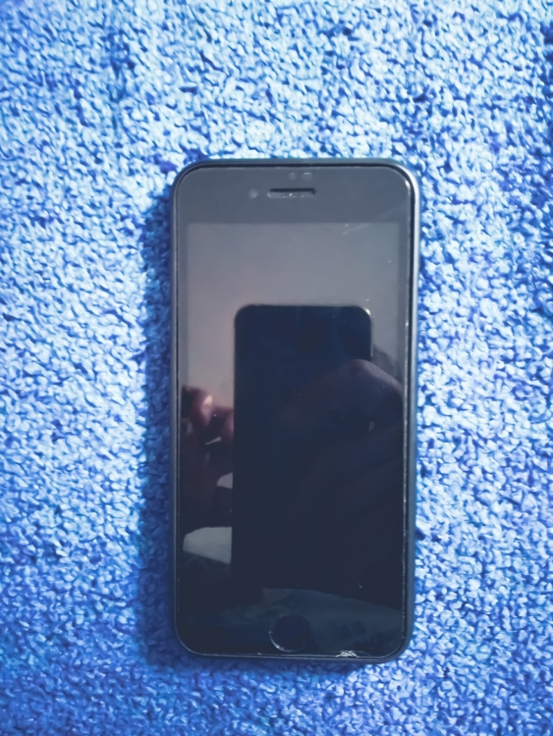 Apple IPhone 7 32GB Black